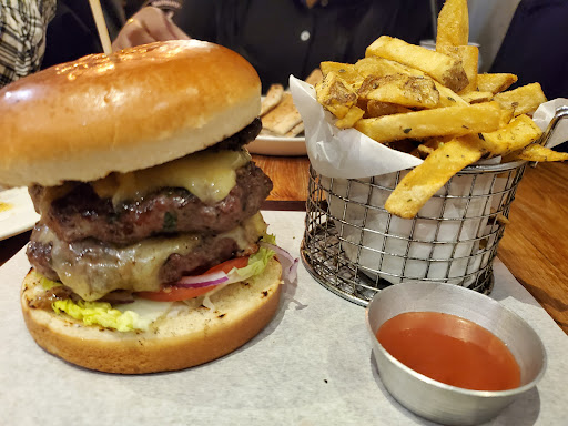 Photo of Laurel House - Charcoal Grill - 69 Hatfield Rd, St Albans AL1 4JL